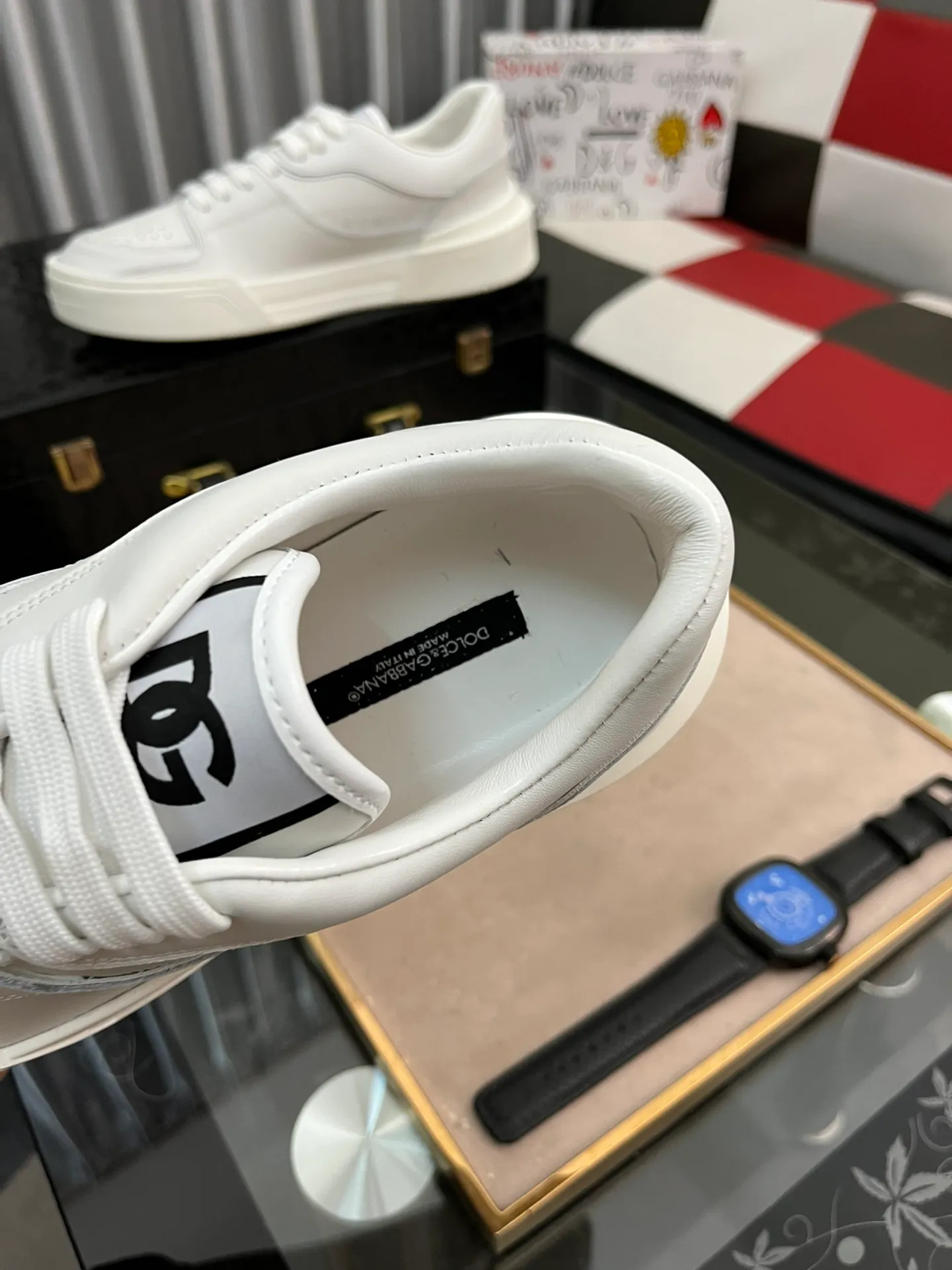 Men's shoes 💰480⌚️⌚️【DG～】Men's casual shoes are on sale simultaneously in 2022z cabinets 🔷Multiple colors🔜Handmade upper with graffiti fabric ➕Genuine leather lining, comfortable and breathable, sole: original comfortable handmade graffiti wear-resistant outsole, ⚠️real thing📱photography🎬the real thing is better. Code number 38-445⃣️Color optional